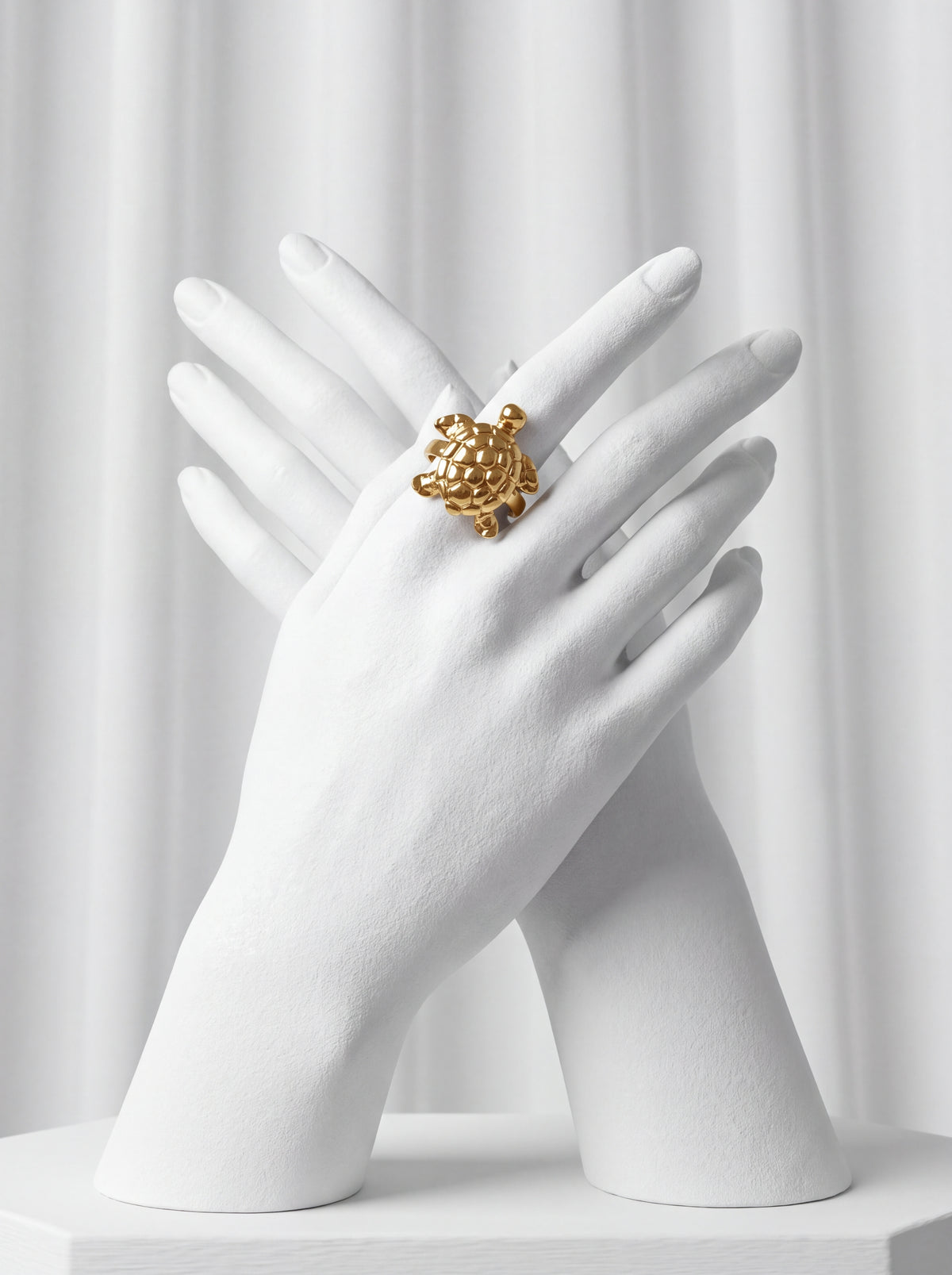 Solea Turtle Ring