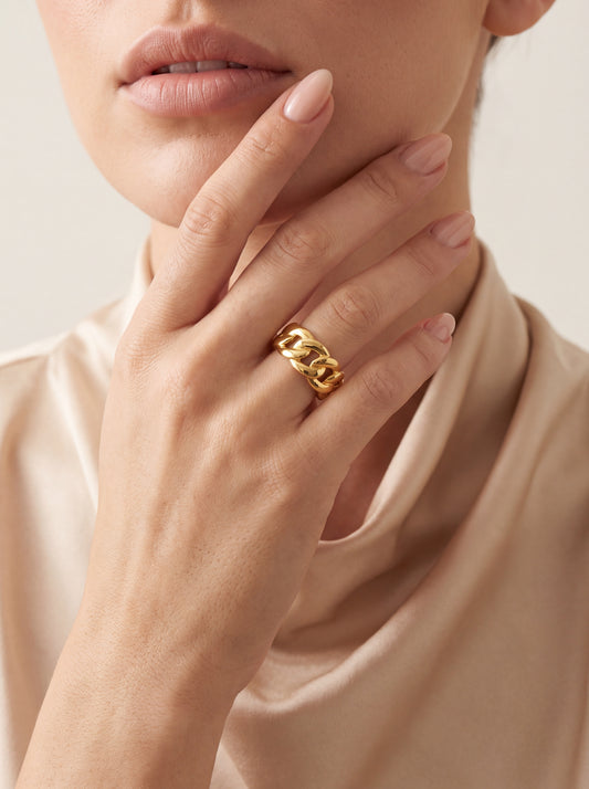 Liora Twist Ring