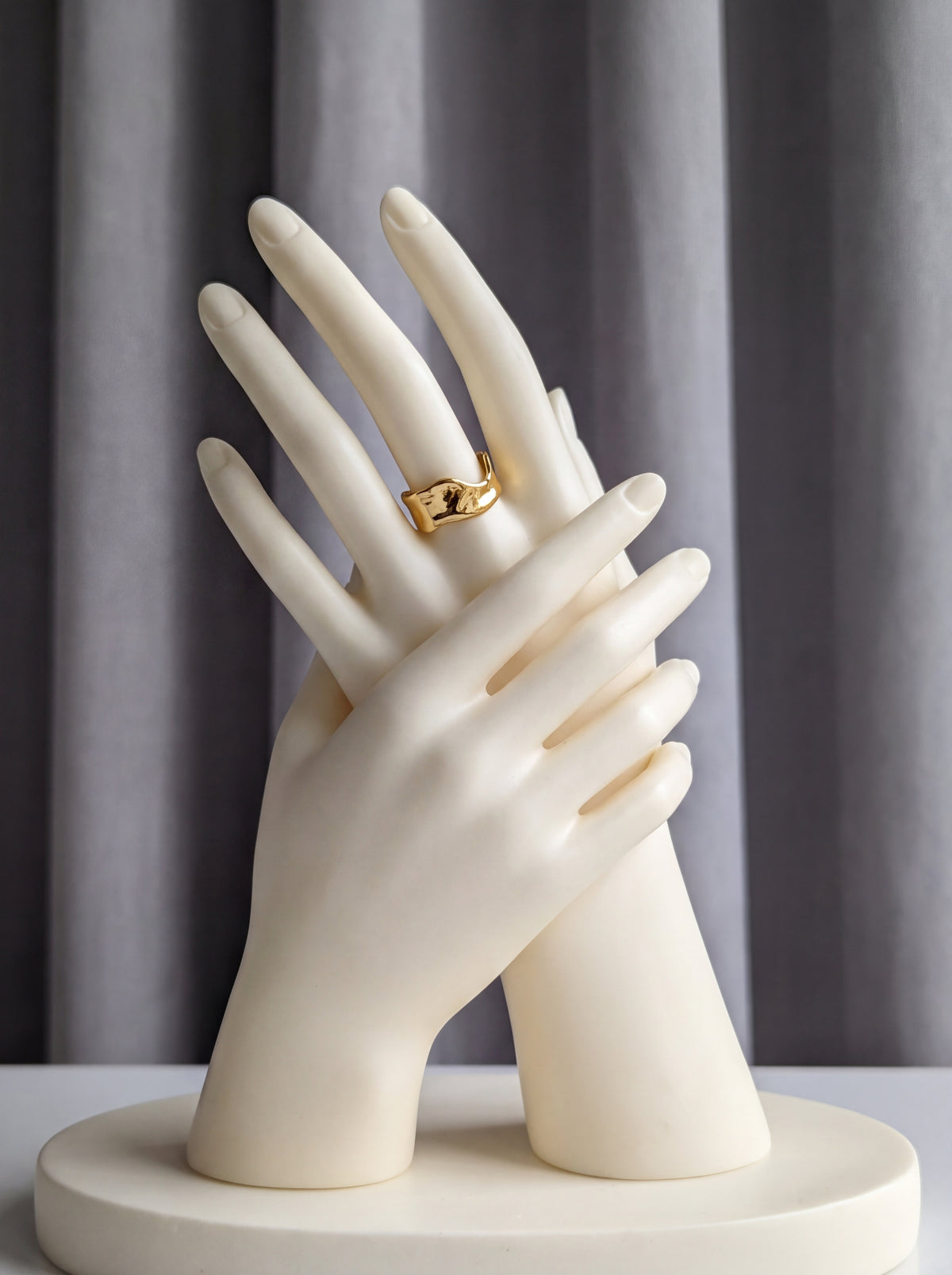 Fluid Golden Ring