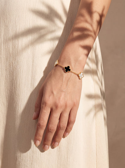 Noire Clover Bracelet