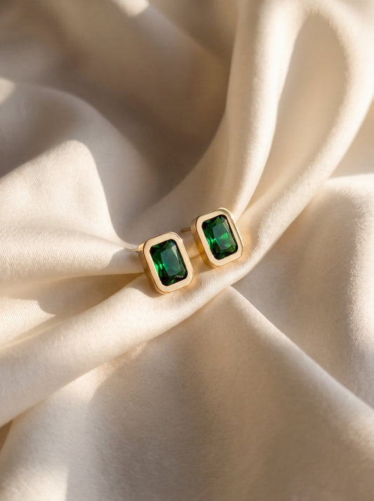 Émeraude Studs